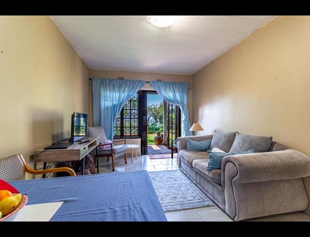 1 BEDROOM APARTMENT FOR SALE IN CLARENDON